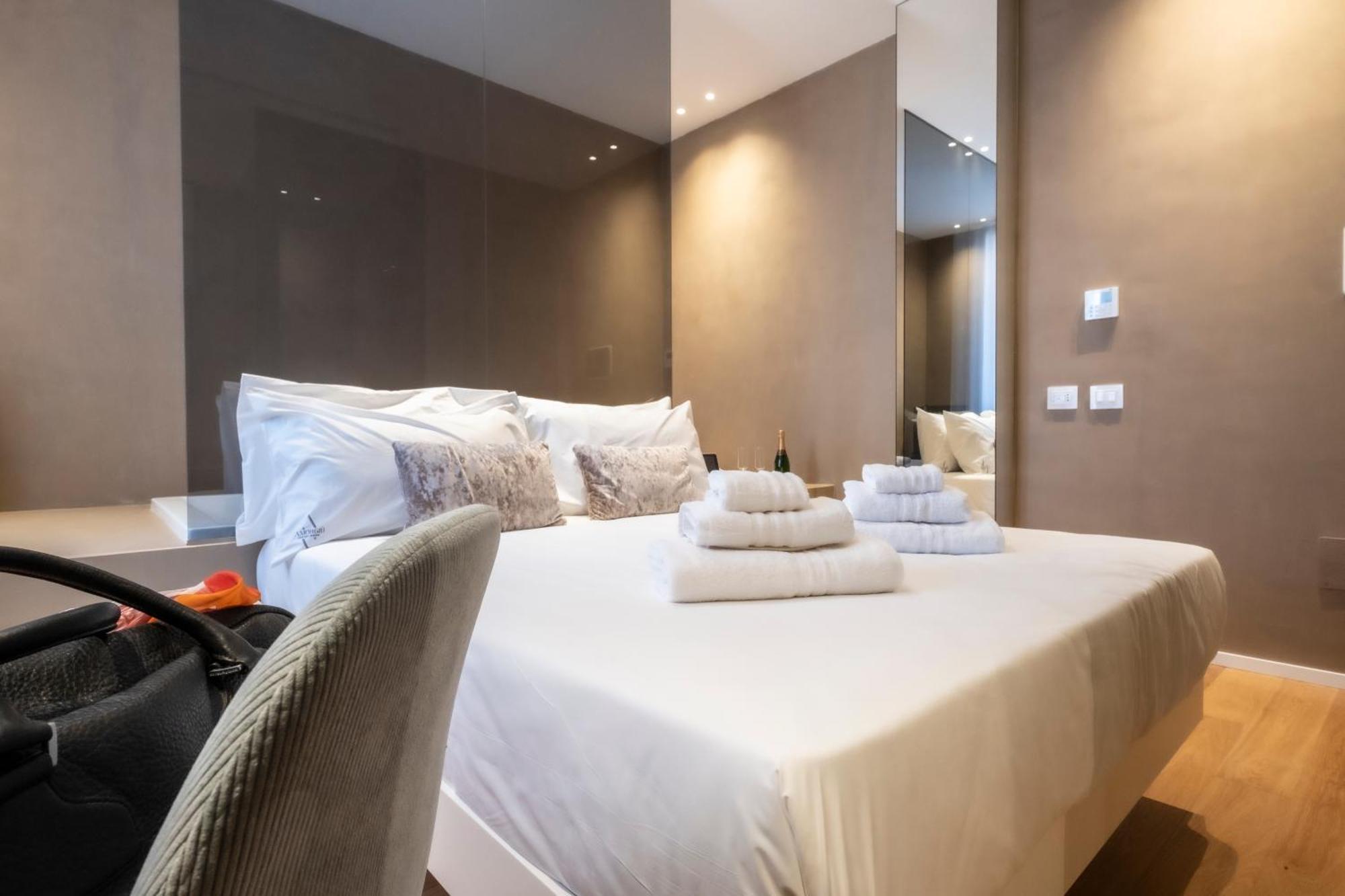 Amorgiu Luxury Suites Palermo Luaran gambar