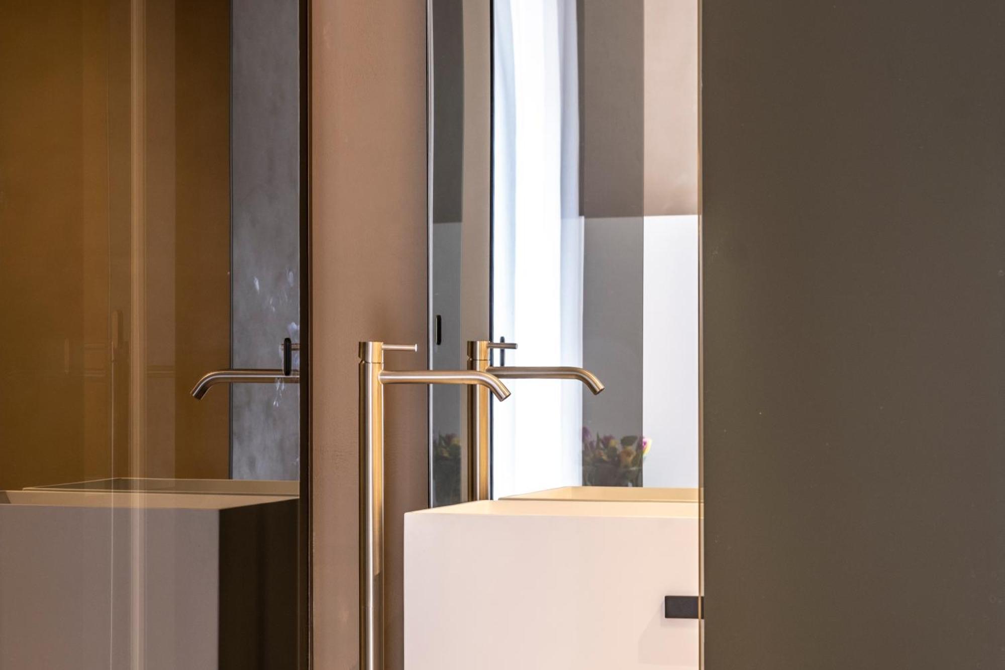 Amorgiu Luxury Suites Palermo Luaran gambar