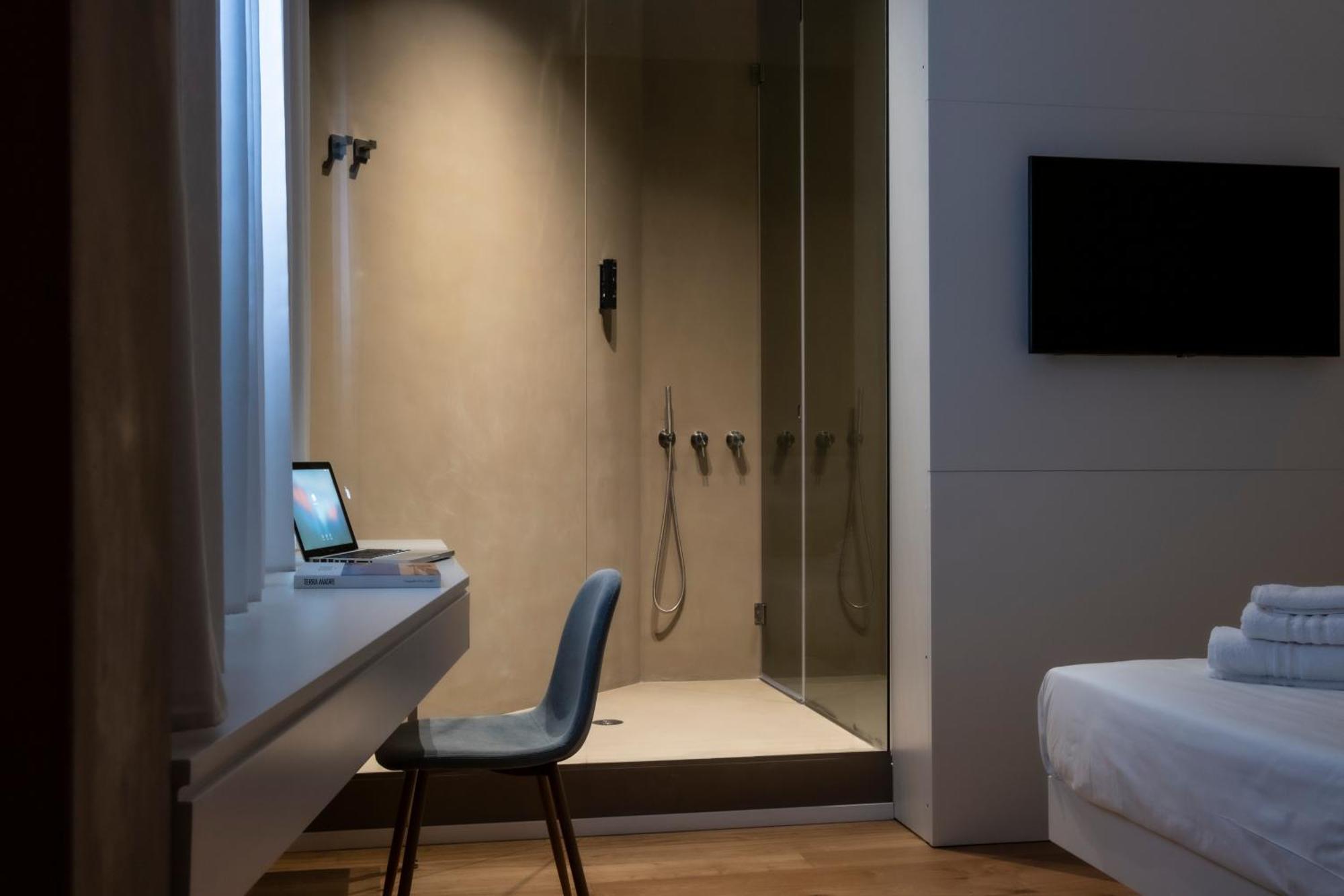 Amorgiu Luxury Suites Palermo Luaran gambar