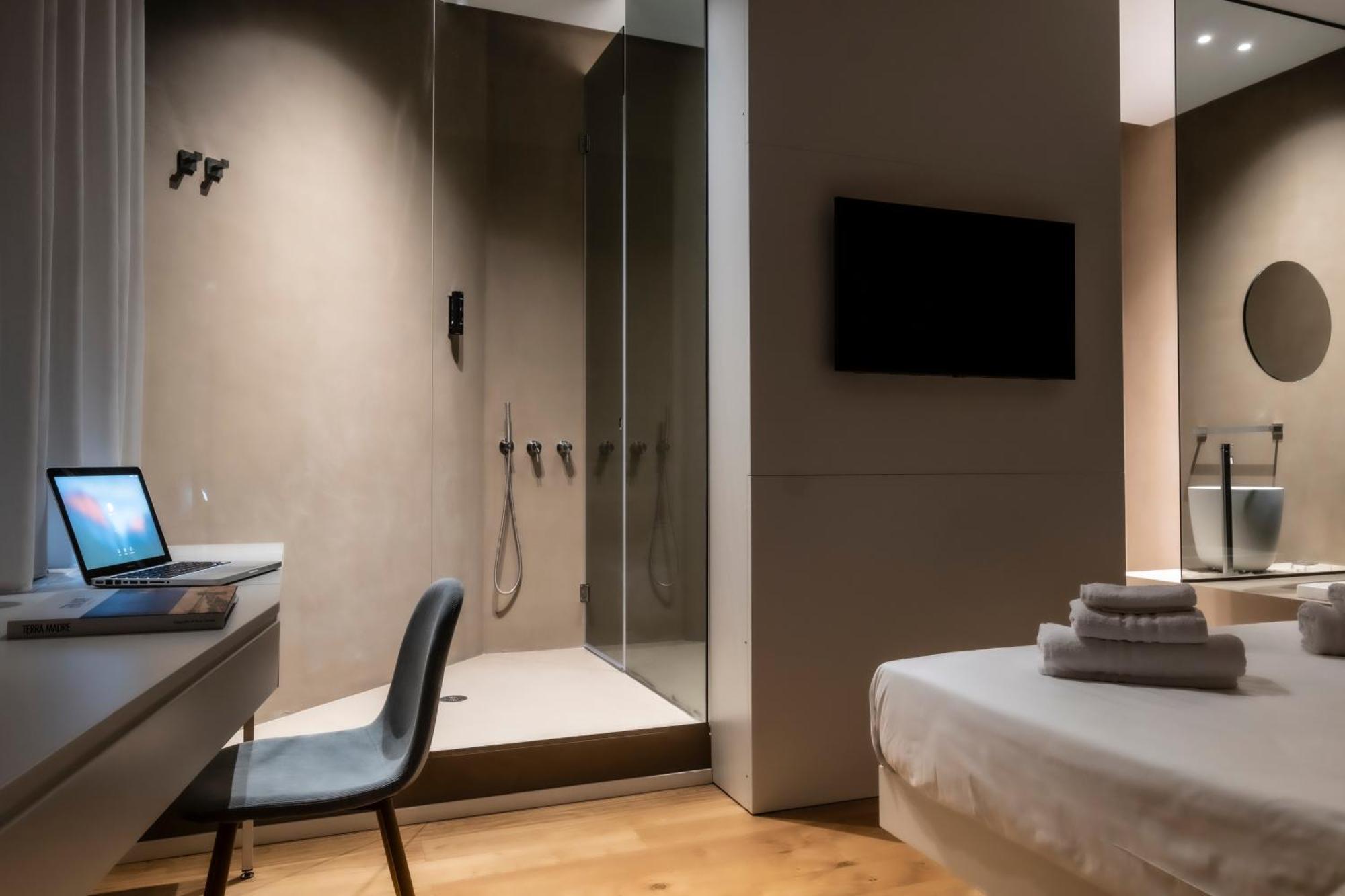 Amorgiu Luxury Suites Palermo Luaran gambar