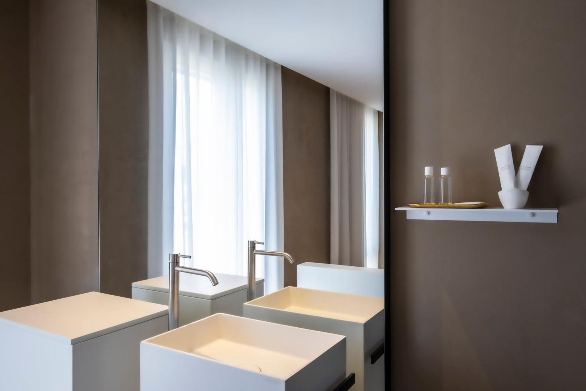 Amorgiu Luxury Suites Palermo Luaran gambar