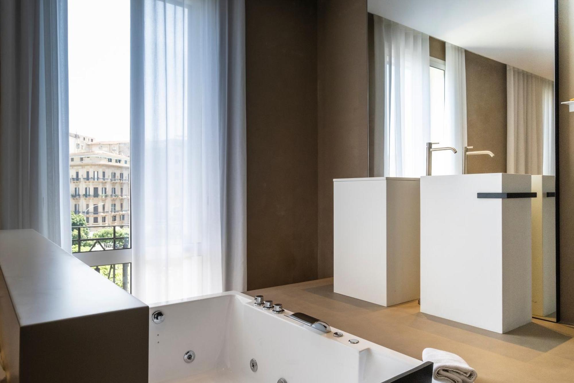Amorgiu Luxury Suites Palermo Luaran gambar